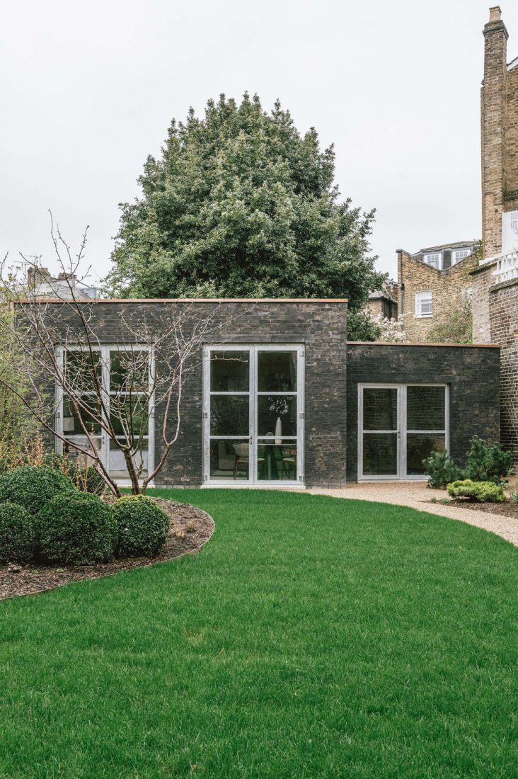 Nick Hill architects completes strippedback garden house in west London