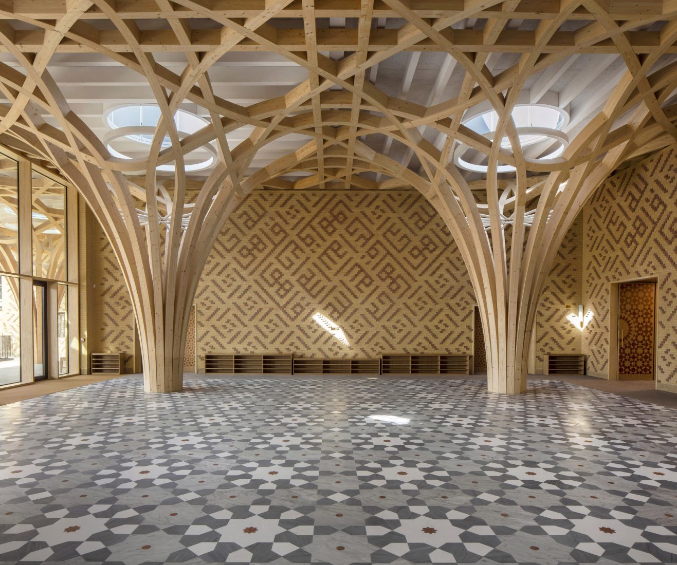 Marks Barfield’s Cambridge mosque wins three RIBA East awards