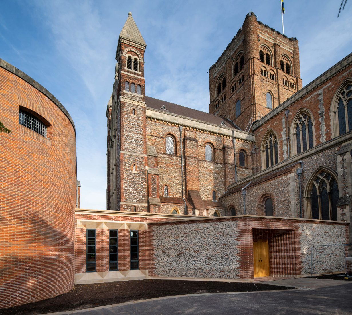 Marks Barfield’s Cambridge mosque wins three RIBA East awards