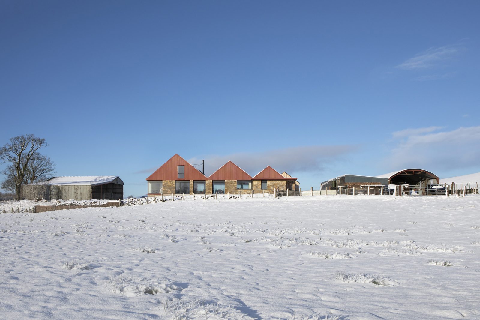Loader Monteith designs farmstead home in South Lanarkshire
