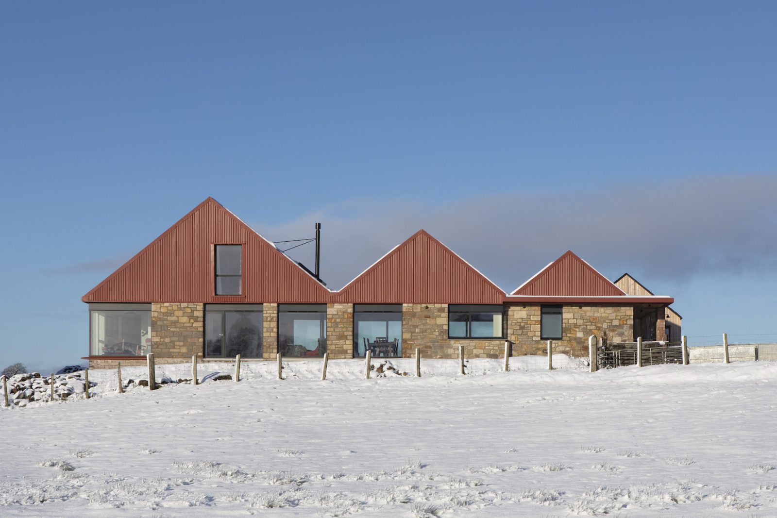 Loader Monteith designs farmstead home in South Lanarkshire