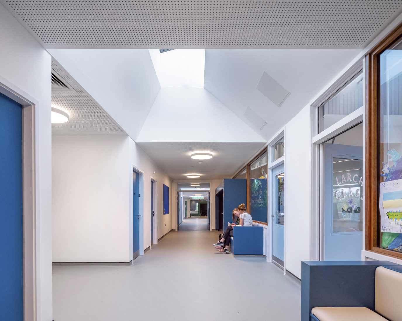 case-study-alfreton-park-sen-school-by-curl-la-tourelle-head-architecture