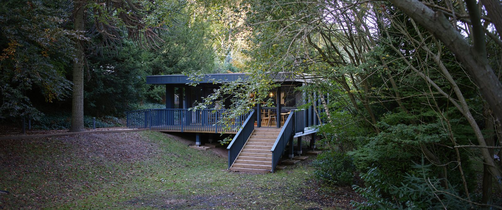 BAL Architecture creates timber pavilions as students’ woodland retreat