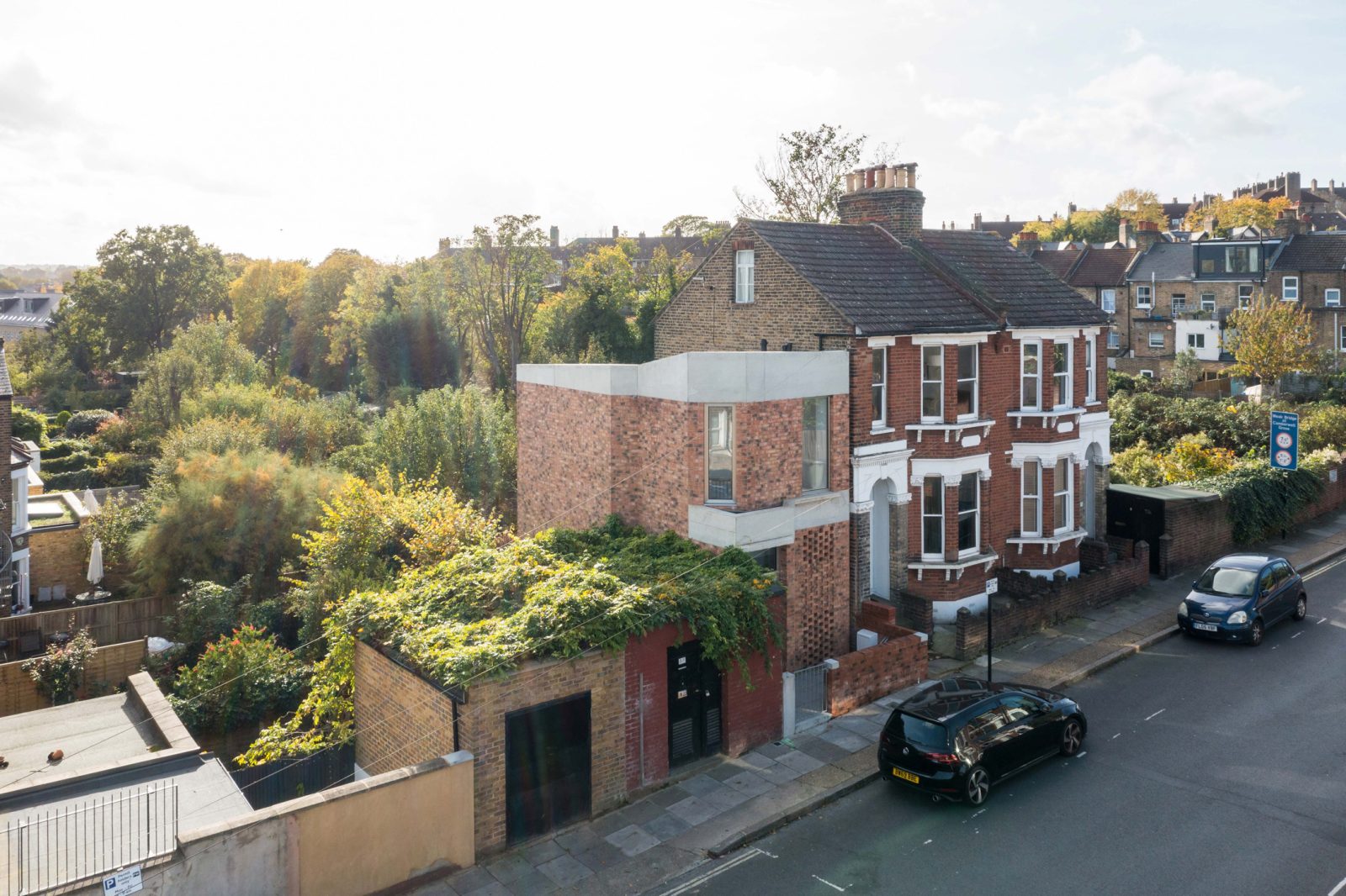 Whittaker Parsons completes home for downsizing couple in Peckham
