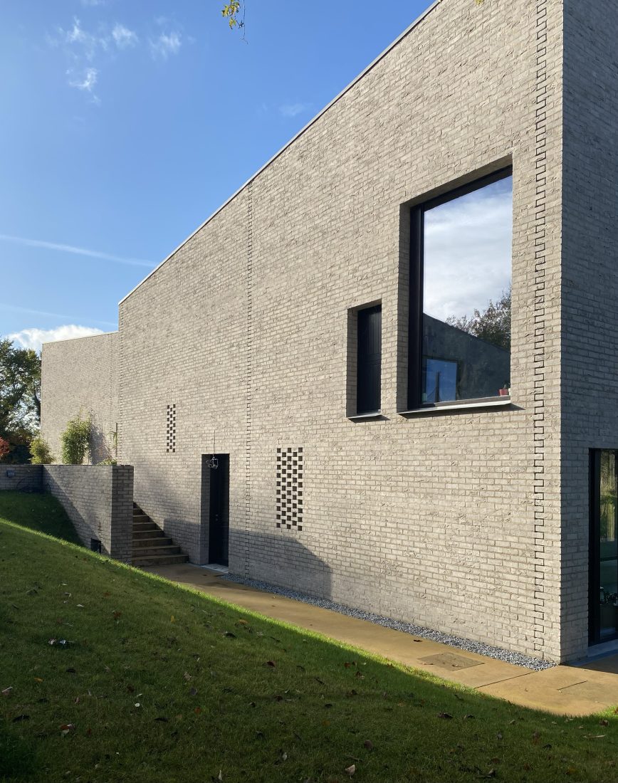 McGonigle McGrath’s Hill House takes top honours at RSUA awards