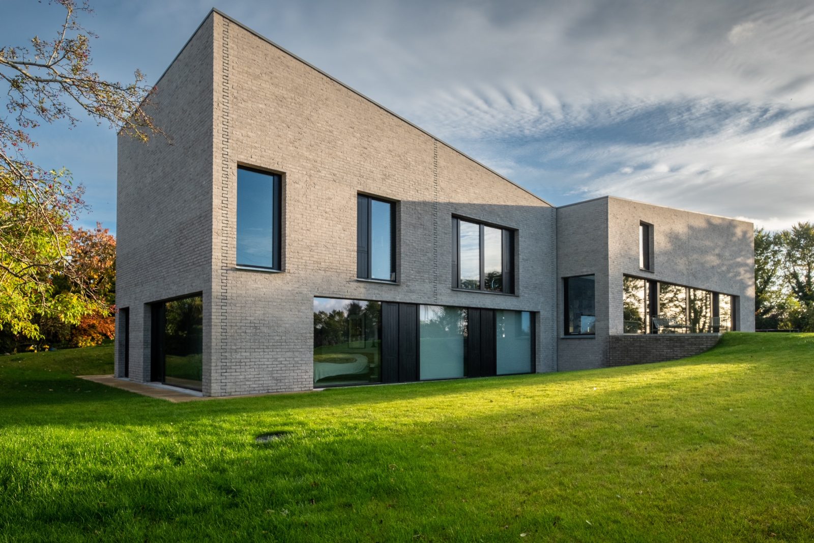 McGonigle McGrath’s Hill House takes top honours at RSUA awards