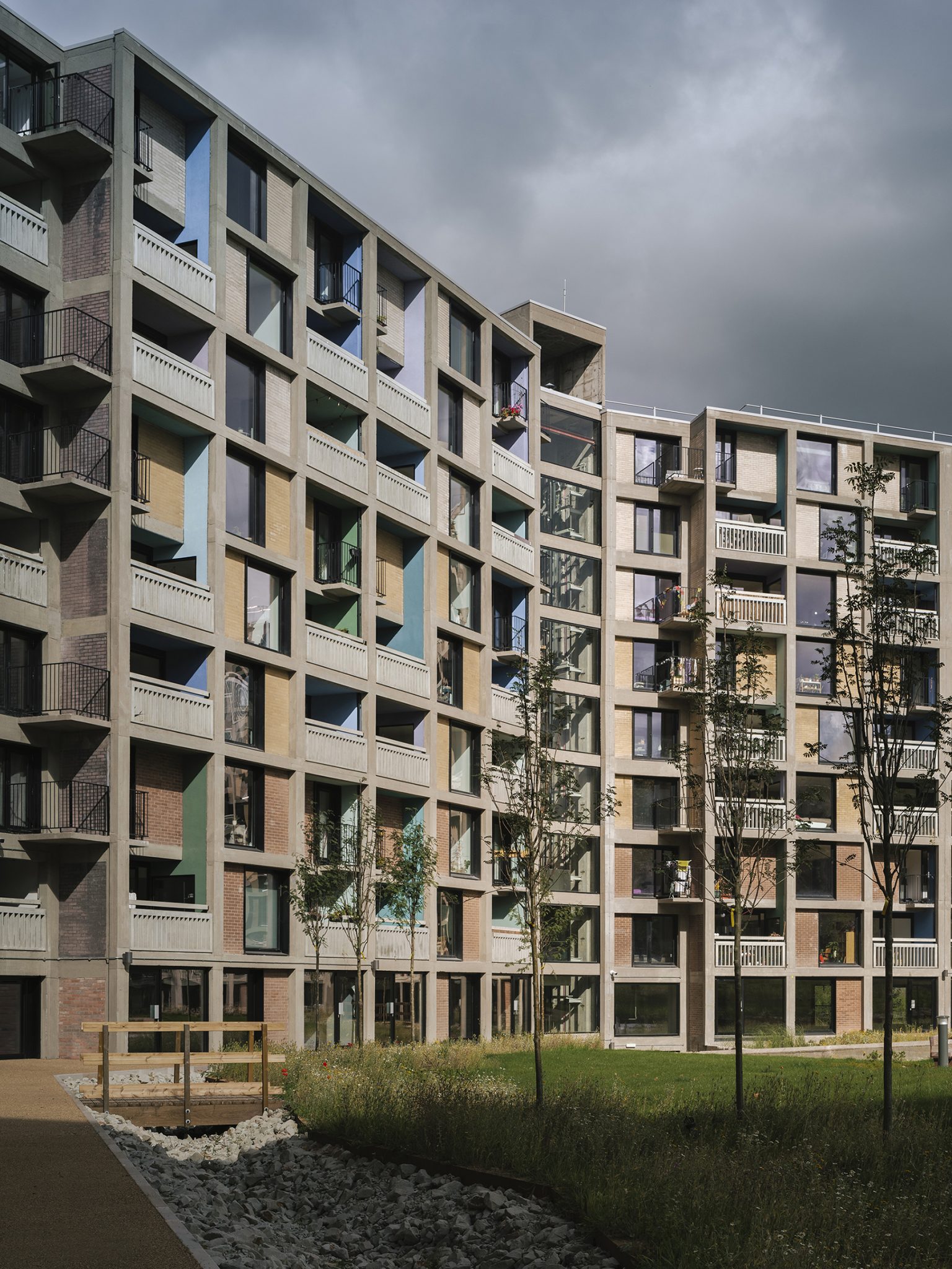 ‘Monumental yet elegantly simple’ Elizabeth Line wins RIBA Stirling ...