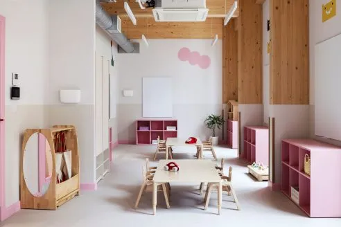 INDEX-MePlace_YorkWay_OfficeSM-2-copy-492x328.webp