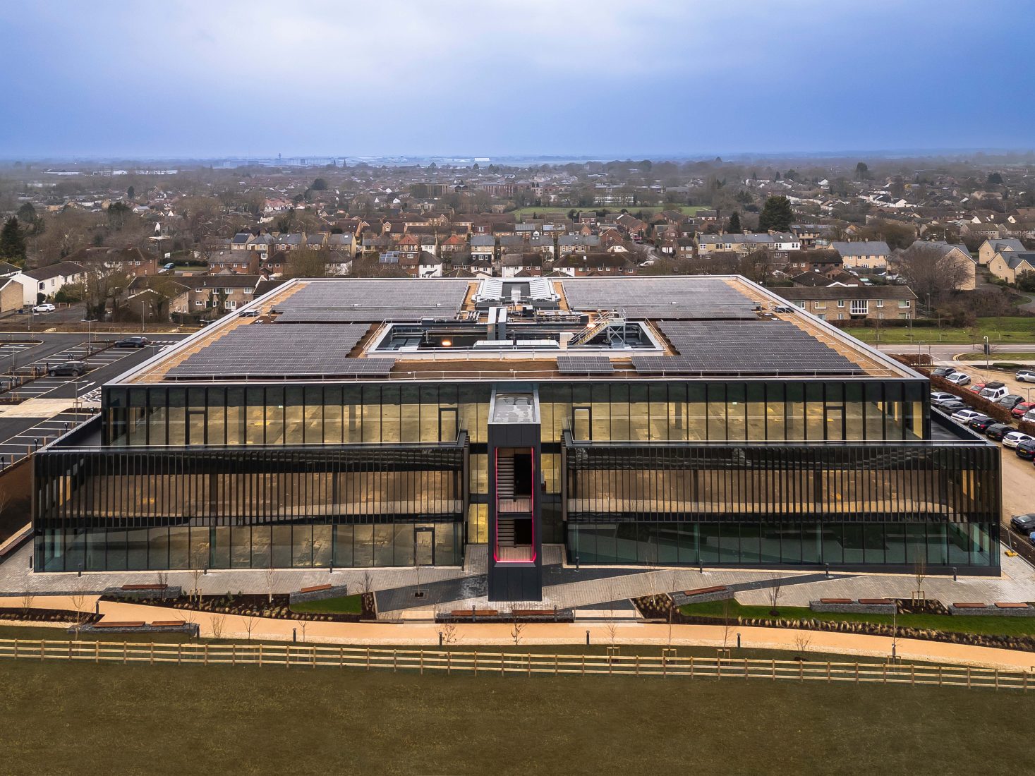 Scott Brownrigg completes Cambridge laboratory with recycled access floors