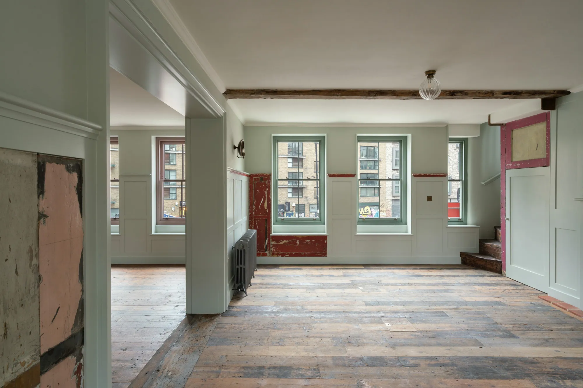 Chris Dyson Architects restores Shoreditch weavers' tenements