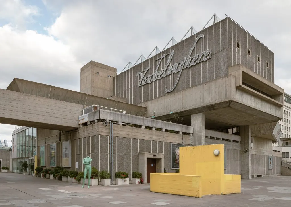 shutterstock 2668213937