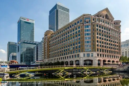 shutterstock_1504015085-cabot-square-canary-wharf-492x328.webp