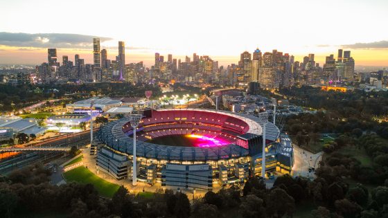 Foster + Partners on winning team for Melbourne stadium job