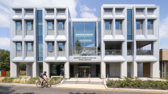 Grimshaw completes aero-industrial laboratory for University of Cambridge