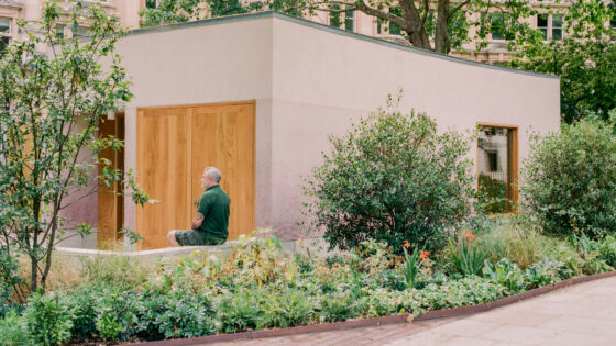 Studio Weave completes Finsbury Circus parks office as part of gardens overhaul