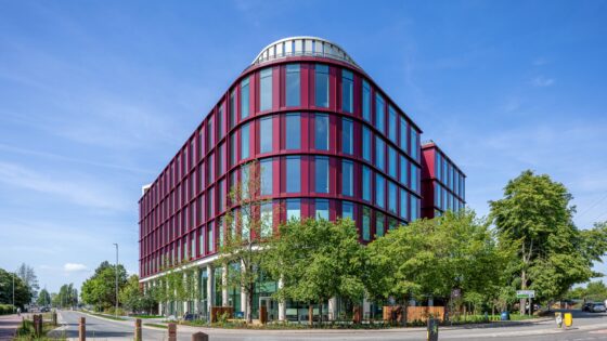 HOK boosts turnover and returns to profit